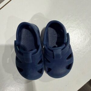 Ten littles water Shoes